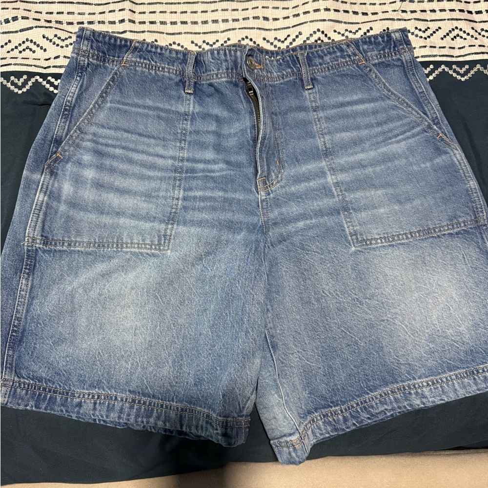 American Eagle Outfitters Light Blue Jean Shorts